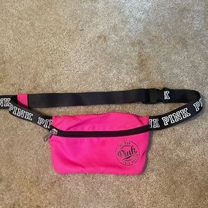 Love Pink Fanny Pack 💕